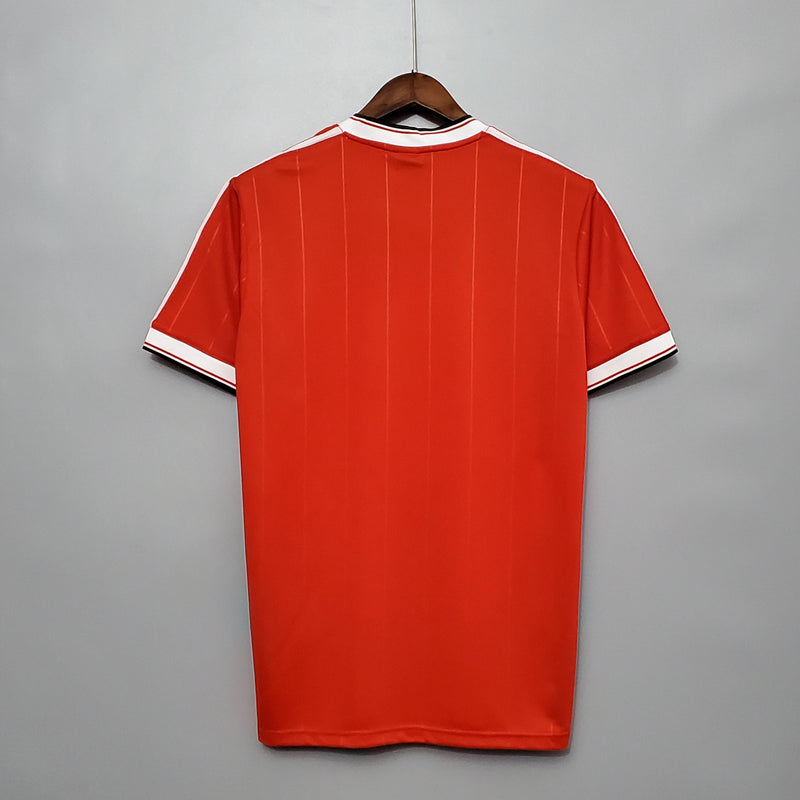 Manchester United Retro - 83/84 - Casa