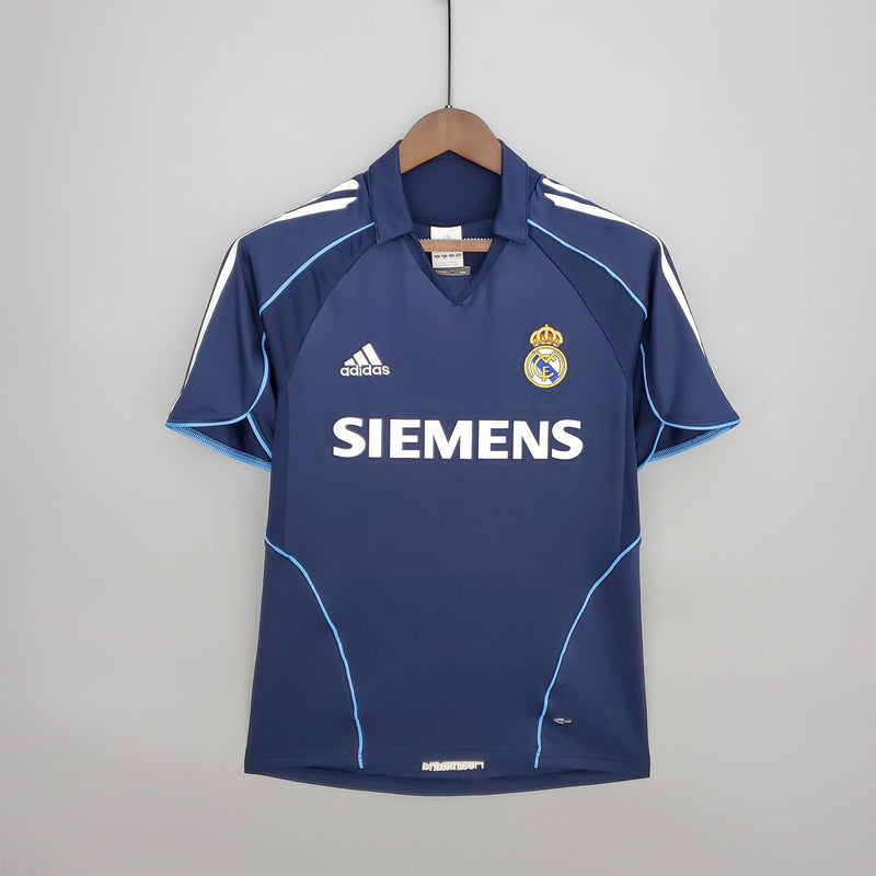 Real Madrid - Retro - 05/06 - Fora