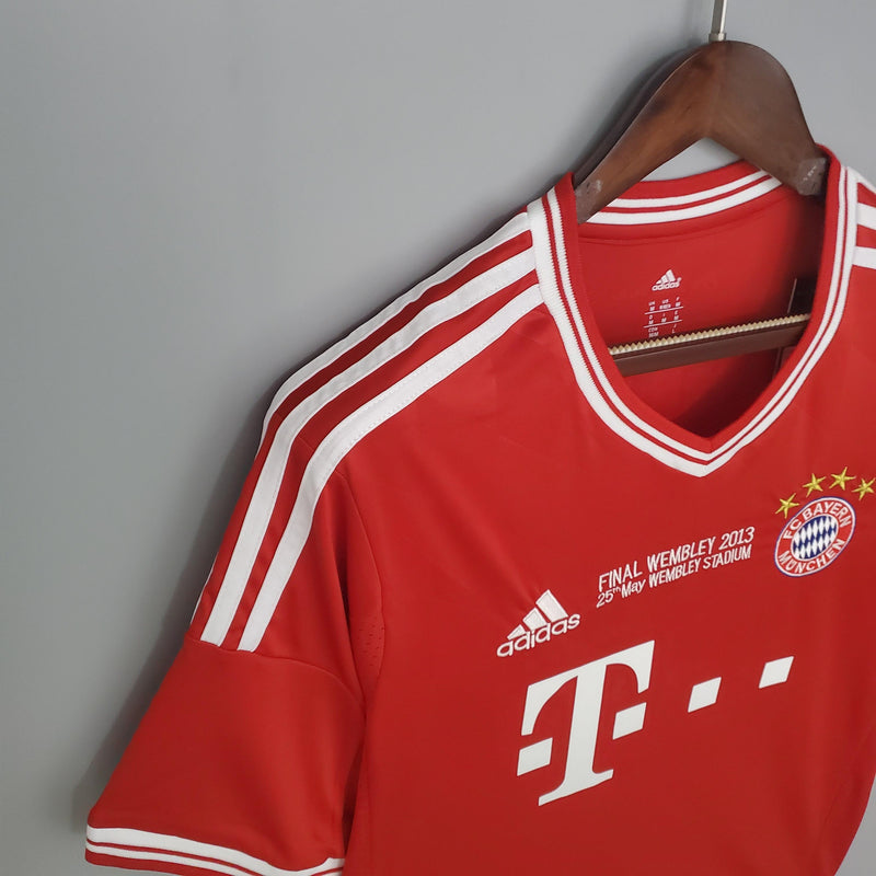 Bayern de Munique - Retro - 13/14 - Casa