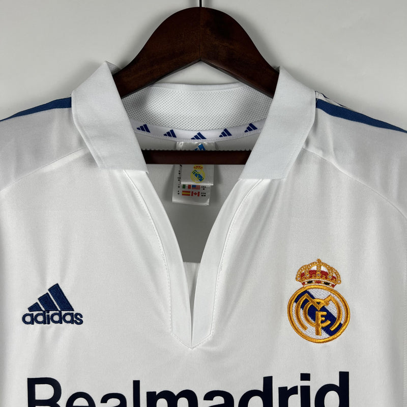 Real Madrid - Retro - 01/02 - Casa